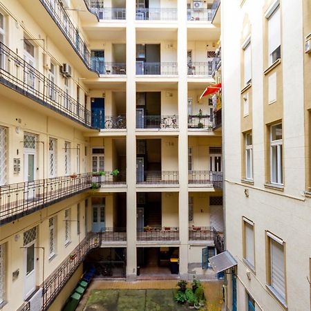 Stylish Suite Westend Budapest Exterior photo